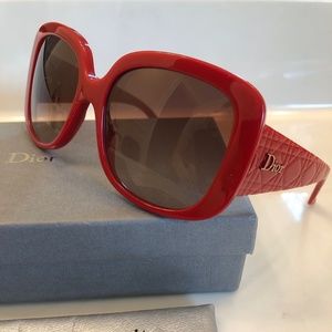 New Dior LADYLADY1 2000s Red Sunglasses New Old Stock